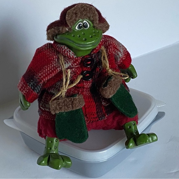Russ Berrie Frog YUKON Resin Bean Bag Christmas Kathleen Kelly Critter Factory - Picture 11 of 16